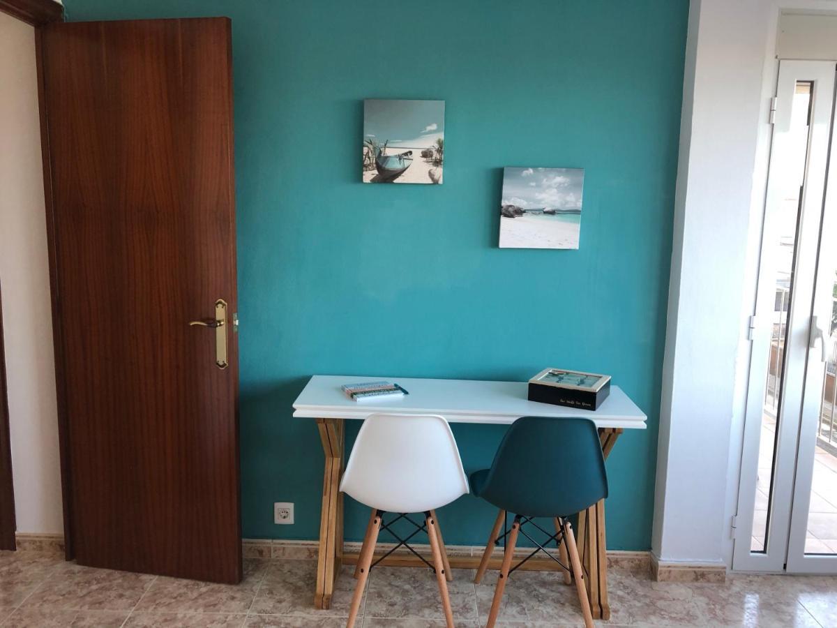 Beta'S Place - Apartamento Primera Linea De Playa Бланес Экстерьер фото
