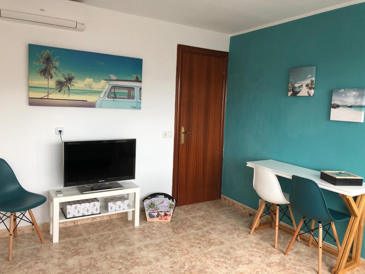 Beta'S Place - Apartamento Primera Linea De Playa Бланес Экстерьер фото
